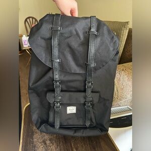 Herschel Little America backpack